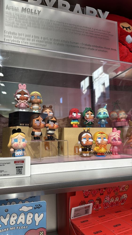 Figurine diverse pop mart