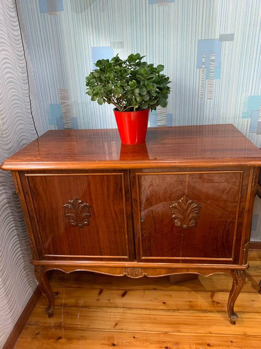 Раритетная мебель дубовая в хорошем состоянии, отдадим не дорого !!!