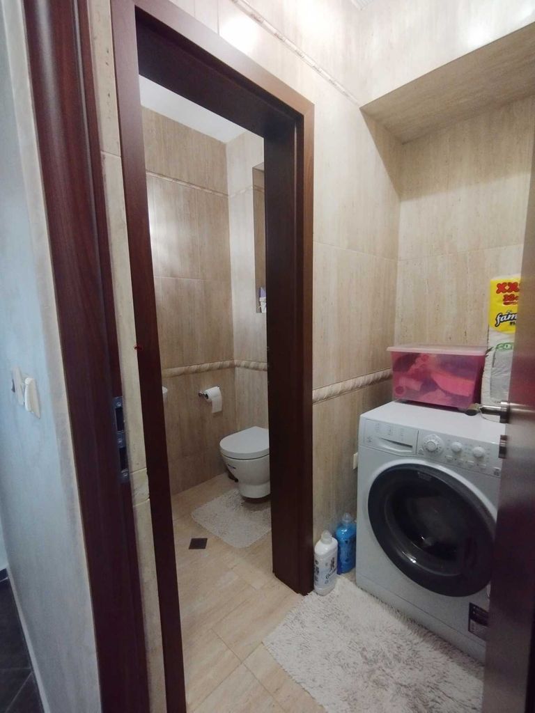 Продава се Тристаен апартамент в Пловдив, Каменица 2 - 109 кв.м за 2647 €/кв.м - Снимка #8