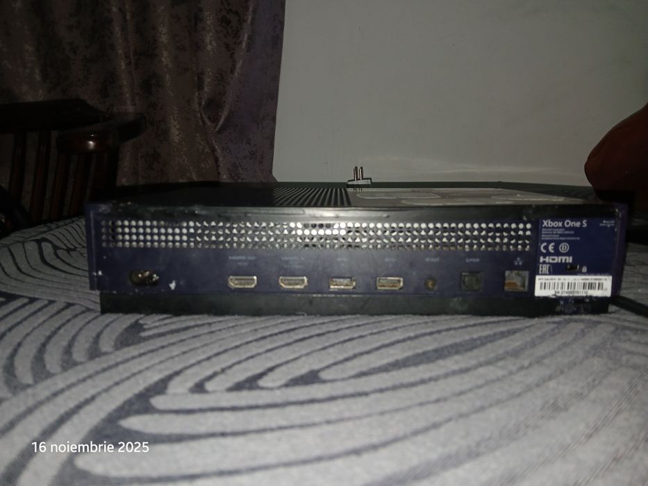 Xbox one s cu volan gaming