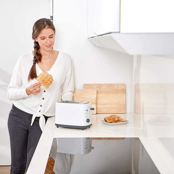 ПРОМО 2г Гаранция Нов Мощен Тостер Black & Decker BXTOA820E 820W