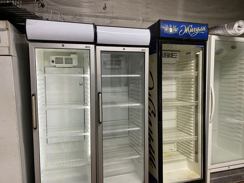Продам холодильник для магазина