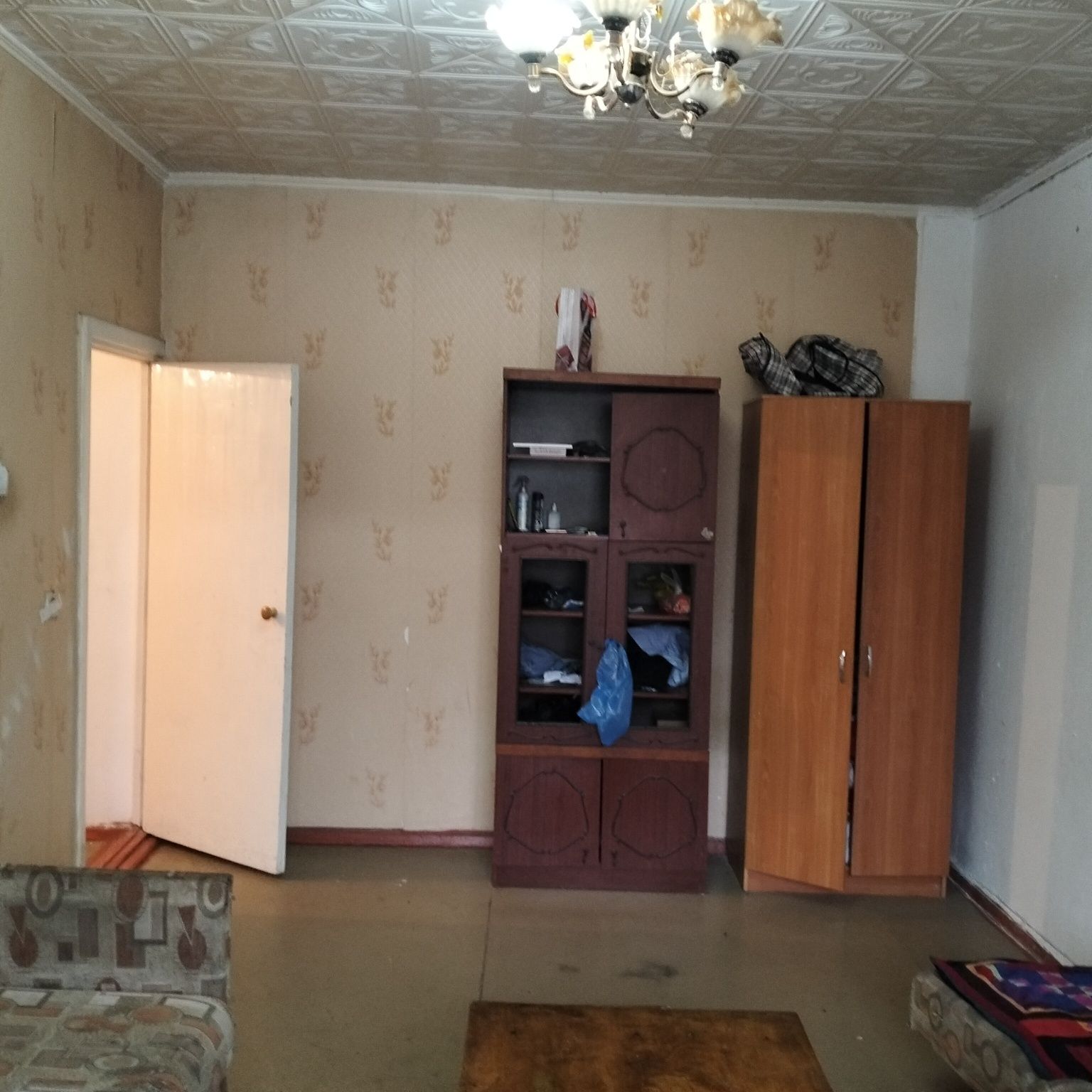 Продается 1ком 8мкр