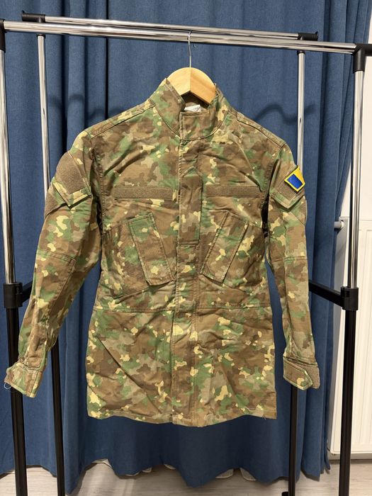 Costum COMBAT marimea 36 cu lll