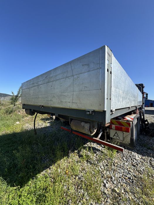 Container  AbrollKipper  cu macara FASSI