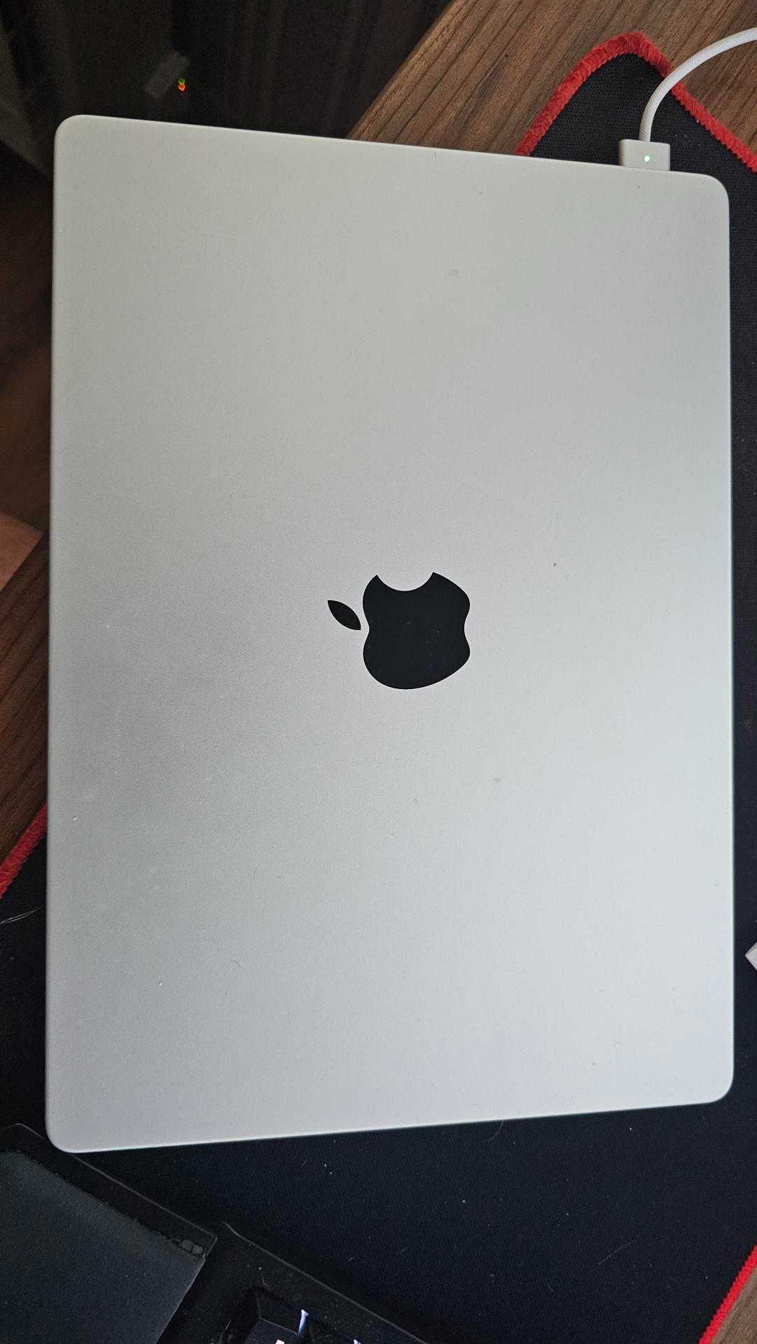 MacBook Pro 14" (A2442, 2021) – M1 Max,  64 GB RAM, 1 TB SSD