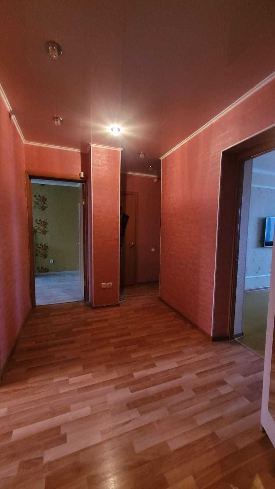 Продам 3к кв в кирпичном доме р-н 17 школы!!!