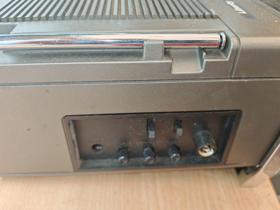 Vând casetofon vintage