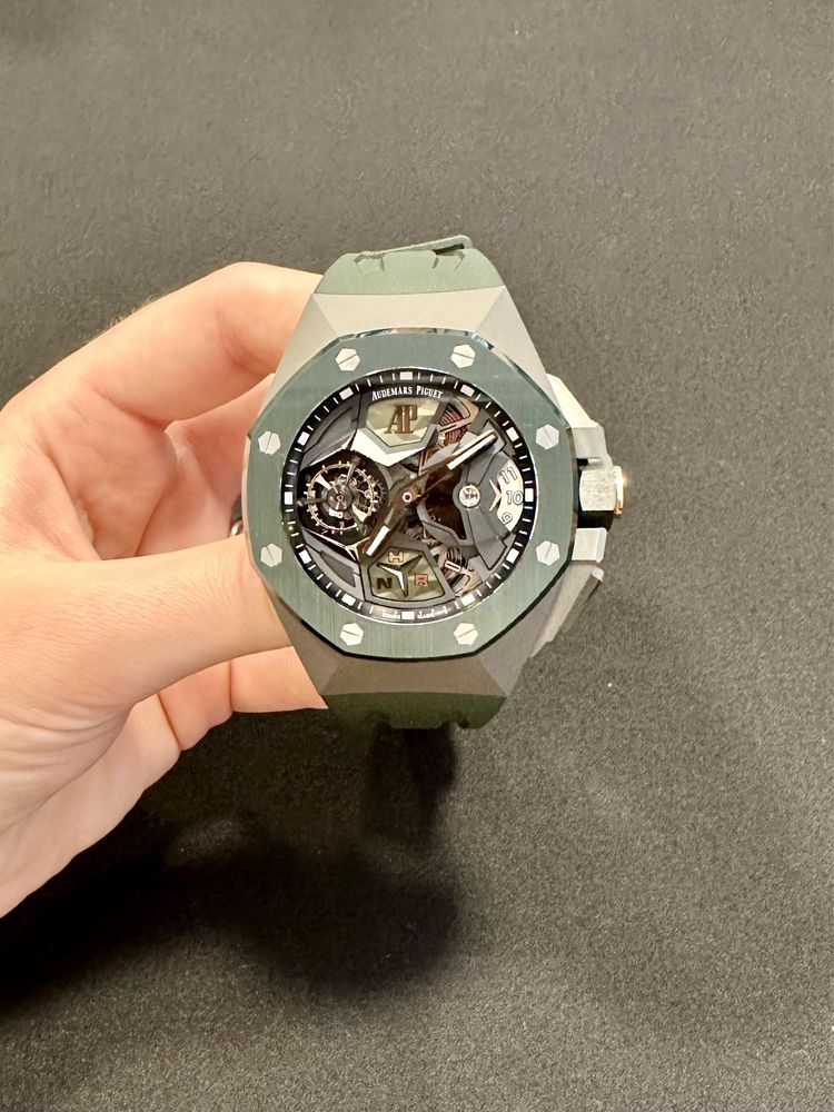 NEW Audemars Piguet Royal Oak Flying Tourbillon GMT 26589IO