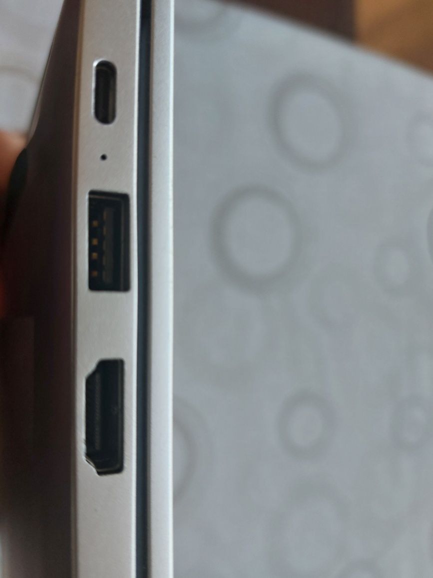 Laptop Huawei Matebook D14 (+безплатен охладител)