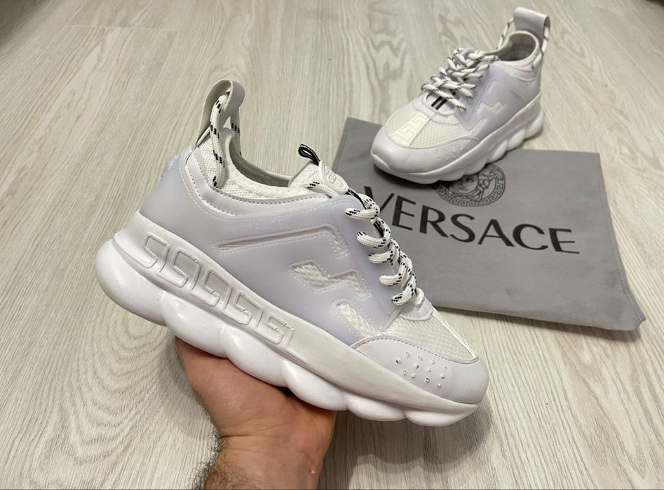 Versache chain reaction