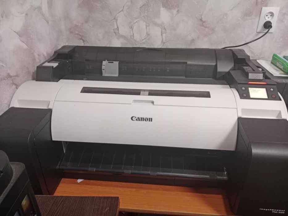 Продам принтер Canon самый мощный !