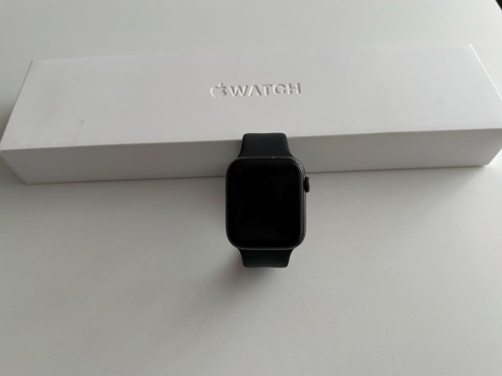 Apple watch S6 44mm