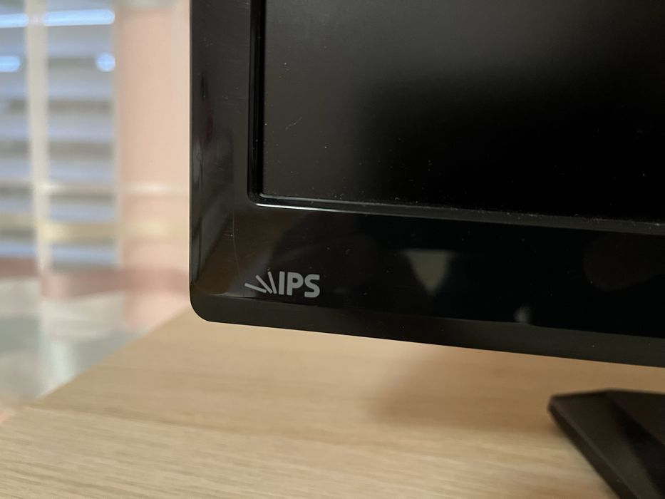 Телевизор/монитор LG 22” модел M2252D