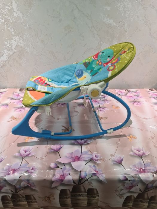 Шезлонг качалка детская