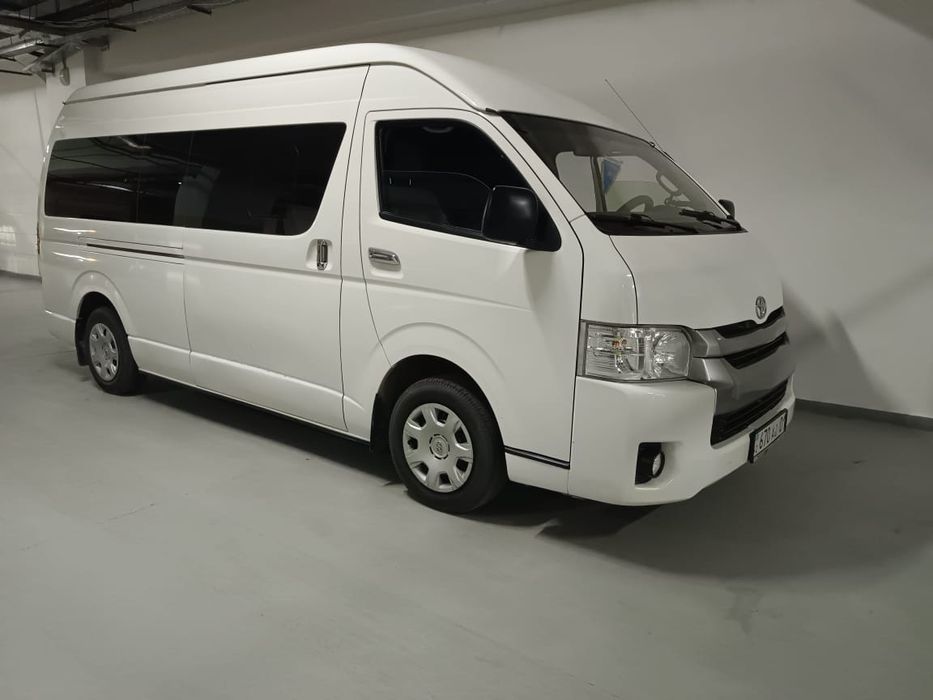 Минивен Тойота Хайс. Микроавтобус hais.