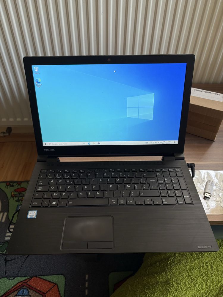 Лаптоп Toshiba - i3 6th gen