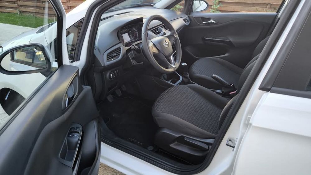 Propietar Opel Corsa 1,3 tdi,an 2017,6700euro!