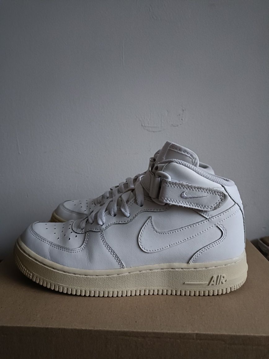 Nike Air Force 1 Mid номер 38 код 53A
