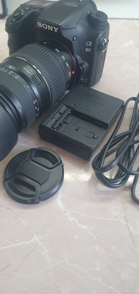 Vând dslr Sony a68 cu 24 mpx, obiectiv Tamron 70-300mm