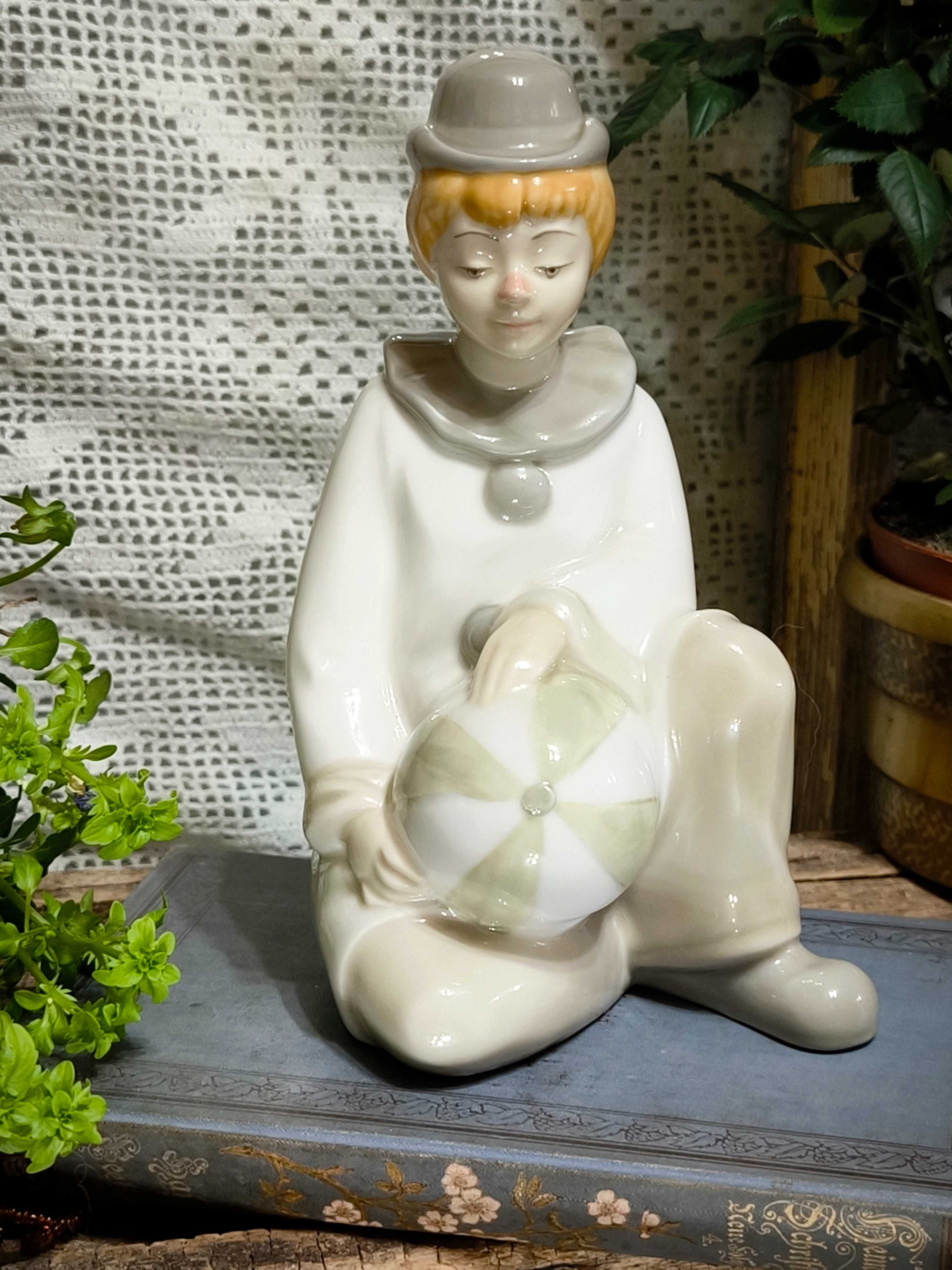 Порцеланова фигурка Испания