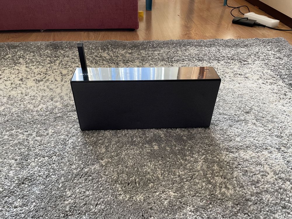 Boxe Bluetooth Bose si Sony