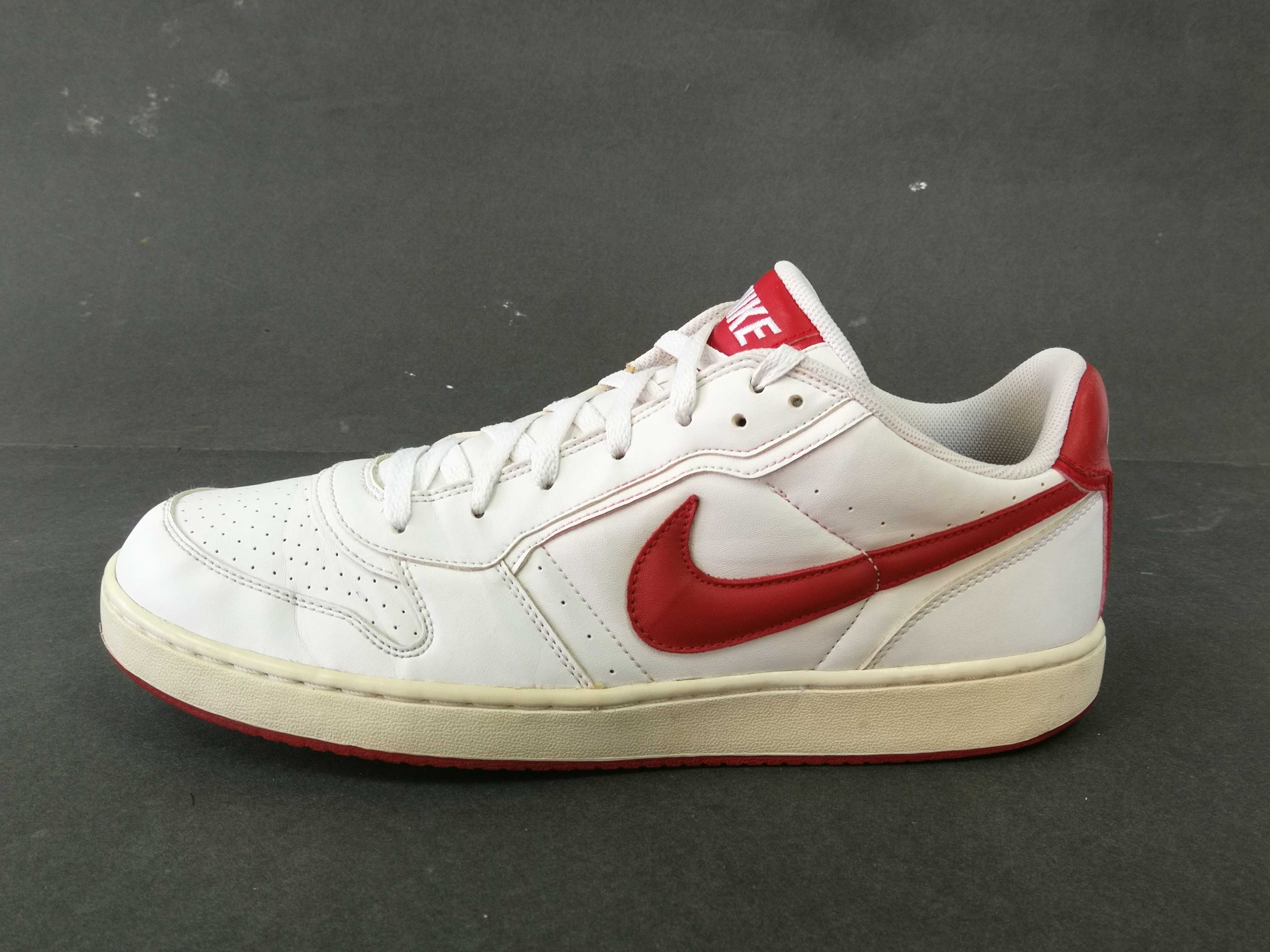 Ghete Adidasi 45 46 NIKE AIR FORCE 1  PIELE  - Indonesia  IMPECABILI