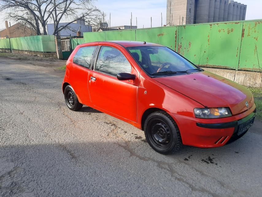 Fiat Punto 1.1i 1.2i 1.3i 1.9jtd