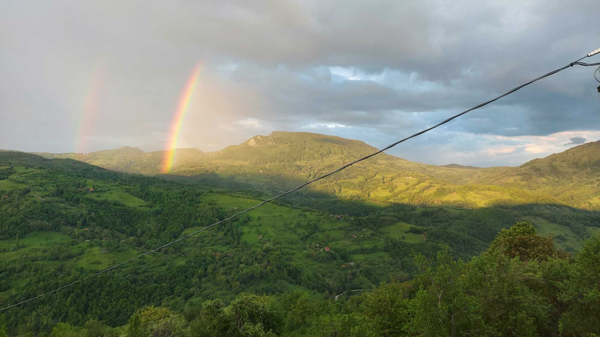 Un colț de natură – Proprietate de vânzare la munte