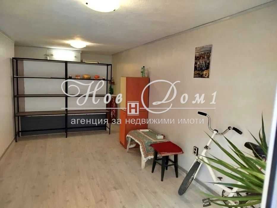 Дава се под наем Офис в Варна, Автогара - 20 кв.м за 175 € - Снимка #2