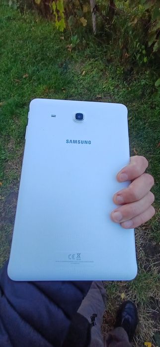 Samsung tableta E impecabila