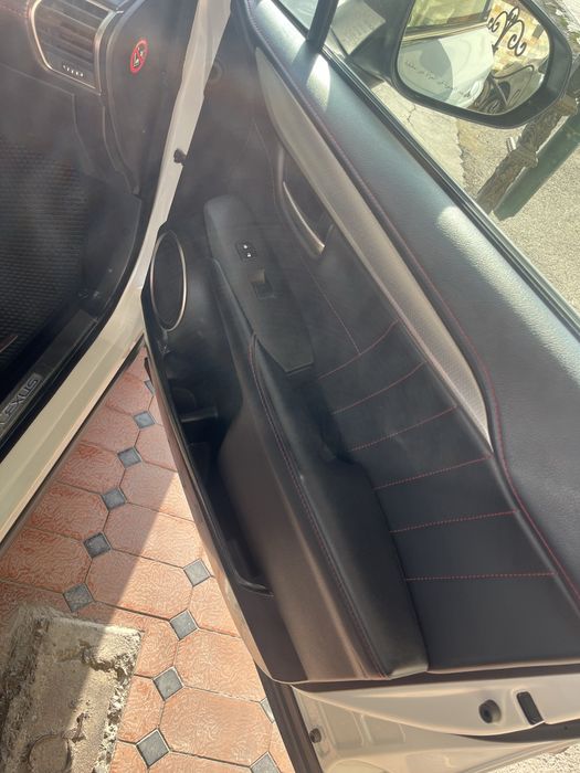 Продается Лехус  нх200