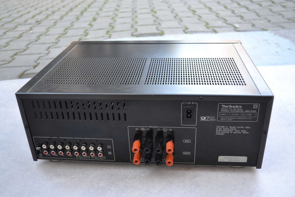 Amplificator Technics SU V 650