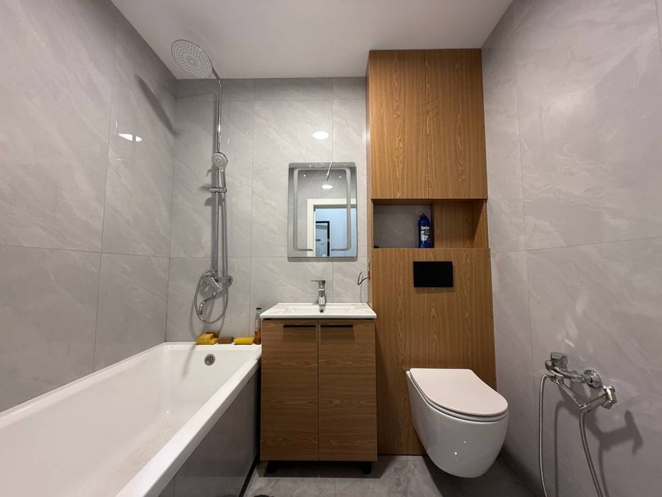 Новостройка ЖК Parkent Plaza 3 комнатная 10 этаж, 88м2. Евроремонт