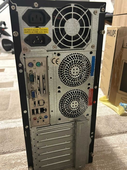 Calculator  cu monitor