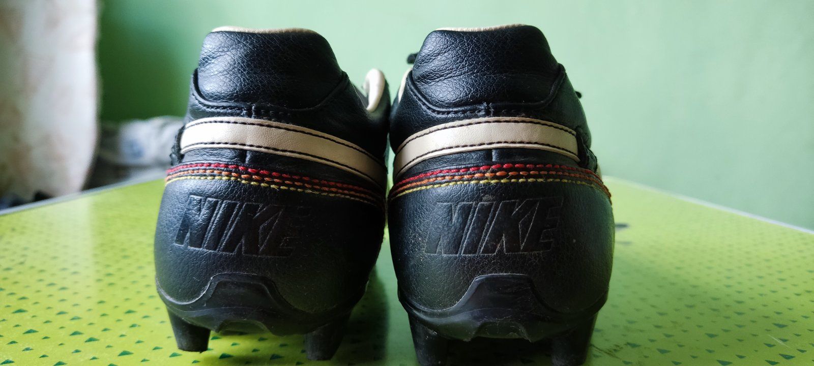 Футболни бутонки Nike , 40.5