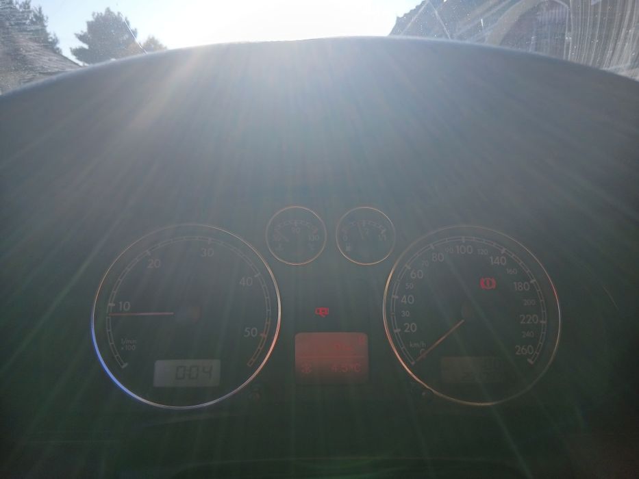 Vând Volkswagen Passat 1.9 tdi