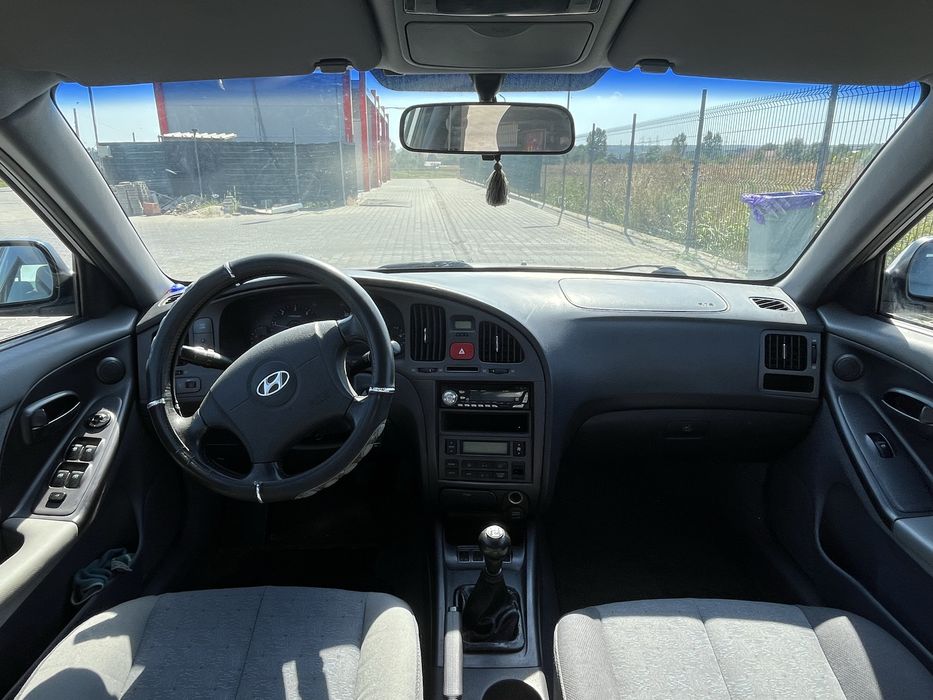 Hyundai Elantra 2004