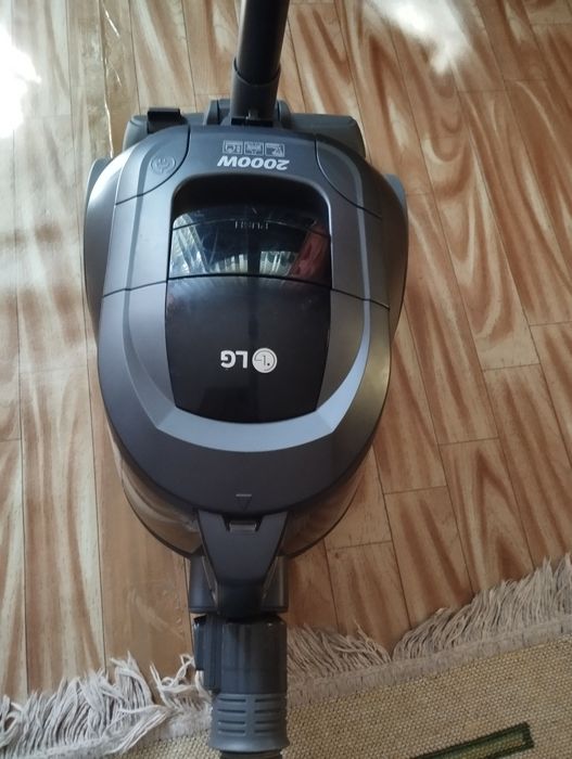 Пылесос  LG  Вьетнам.
