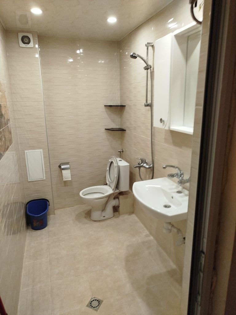 Дава се под наем Едностаен апартамент в София, Лозенец - 20 кв.м за 255 € - Снимка #3