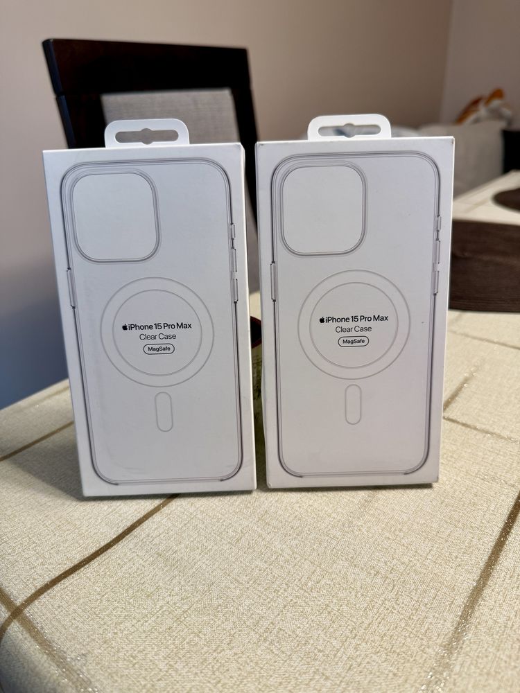 Iphone 15 pro max Clear Case MagSafe