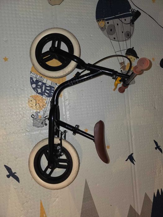 Vand Bicicletă B’Twin RunRide 500 10″ – stare buna