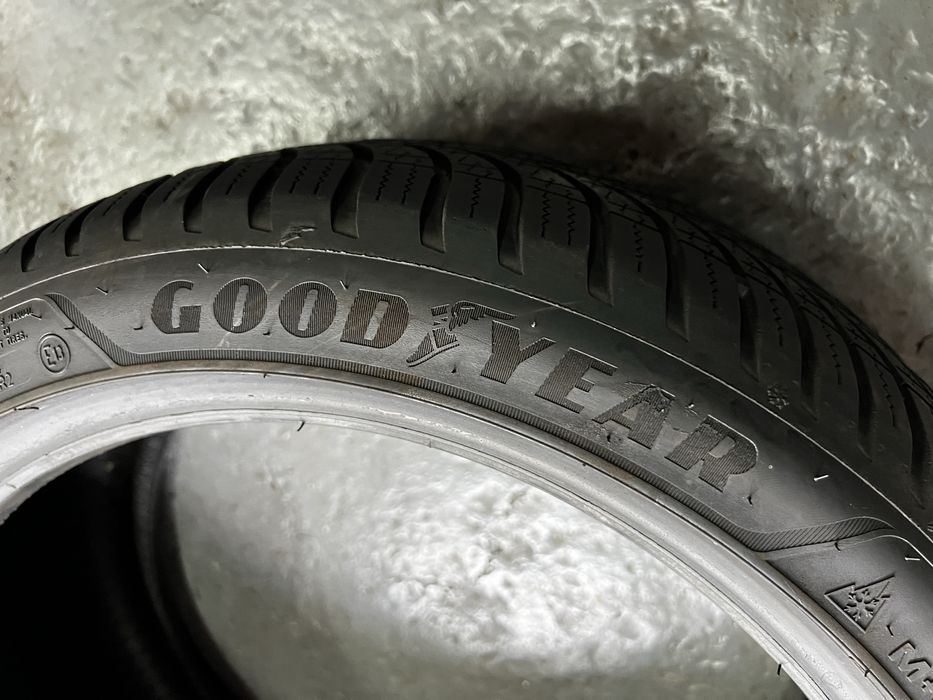 205 45 17 goodyear all season