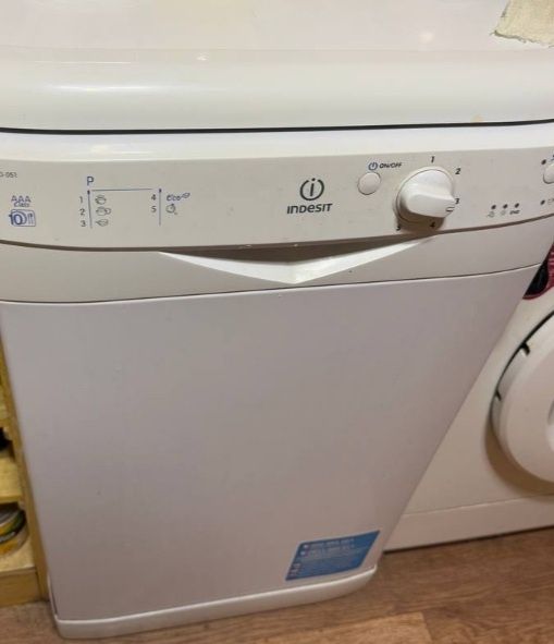 Посудомоечная машина Indesit