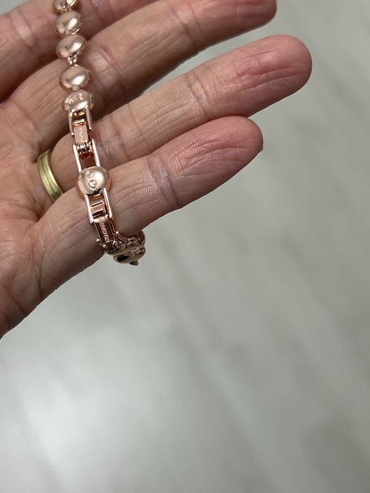 Brtara una Angelic swarovski rose