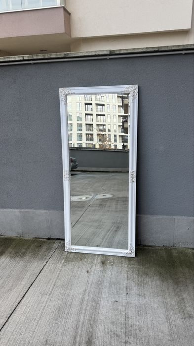 Огледало за украса  - под наем !