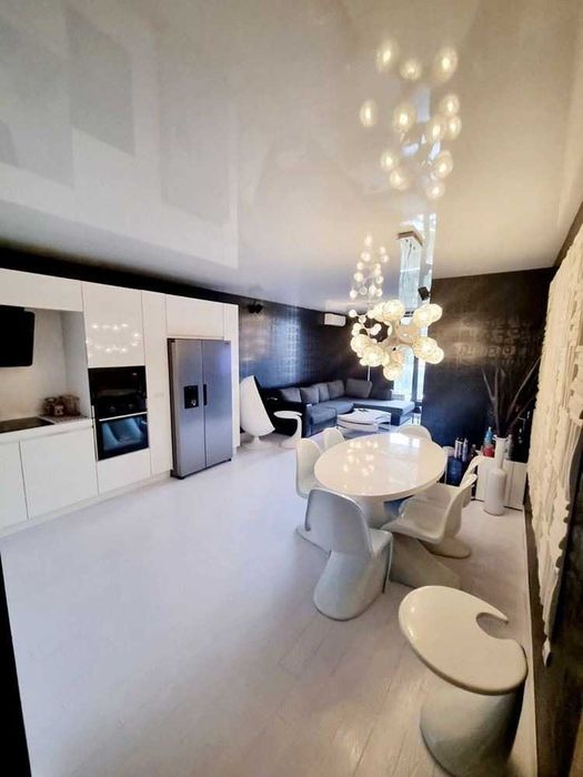 Даваме под наем двустаен апартамент в Хаджи Димитър