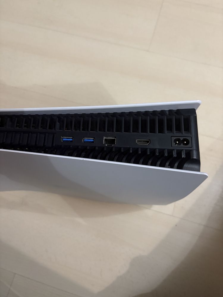 Playstation 5 disk version
