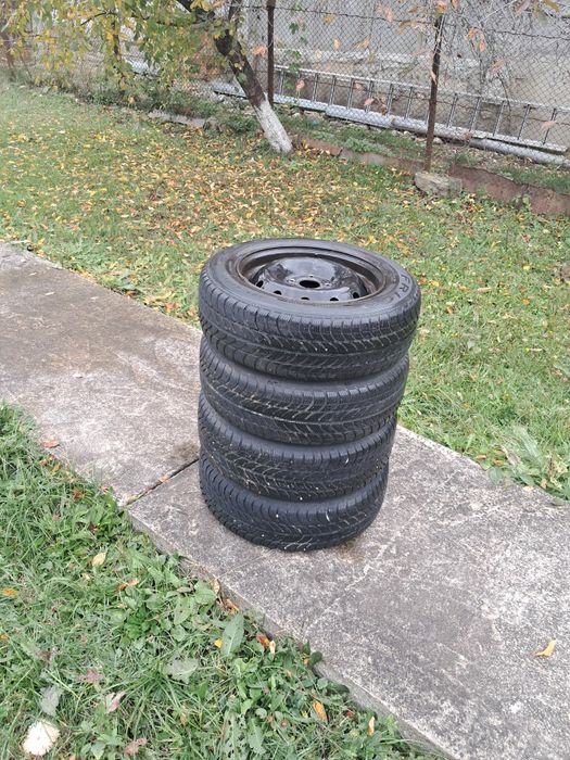 Vânzare anvelope iarna Debica 185/65/15