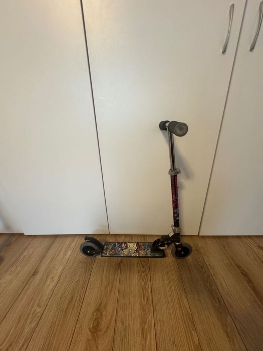 Vand trotineta si Kart pentru copii 4-8 ani